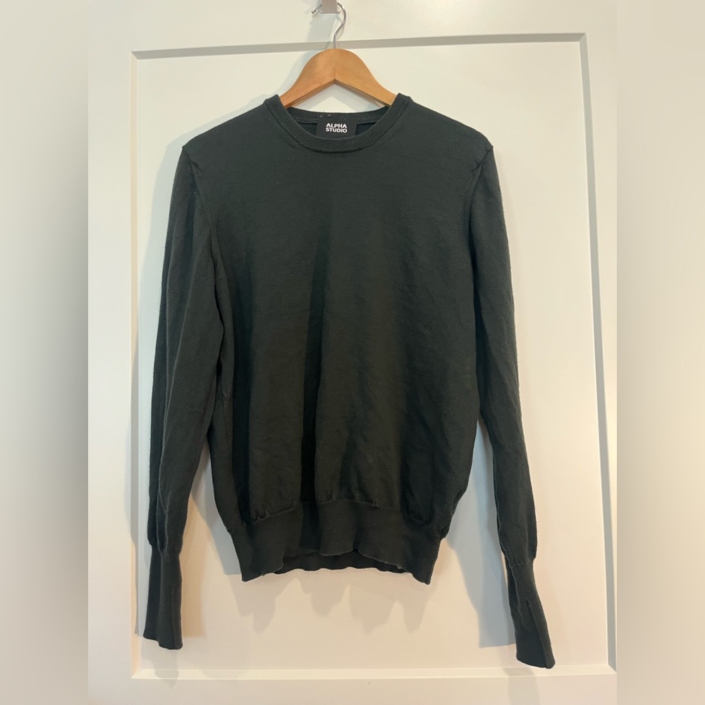 Alpha Studio 100% wool dark green crew neck minimalist preppy academia sweater L